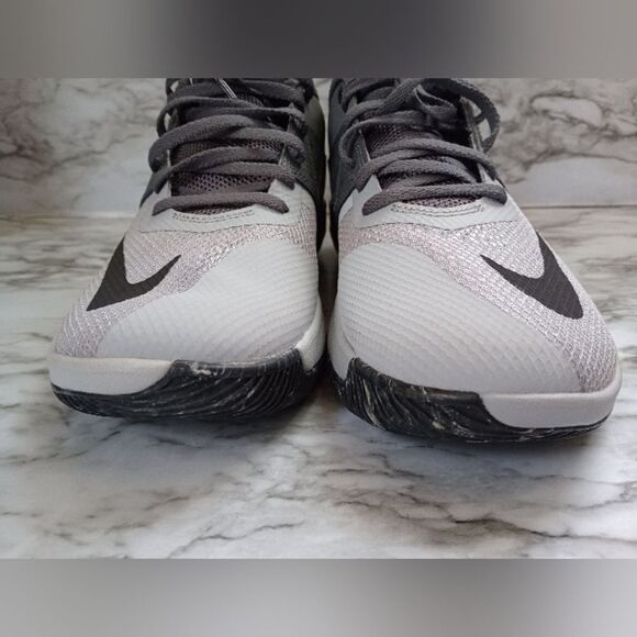 Nike Fly By II Grey/Light Grey Size 10 - Picture 11 of 16